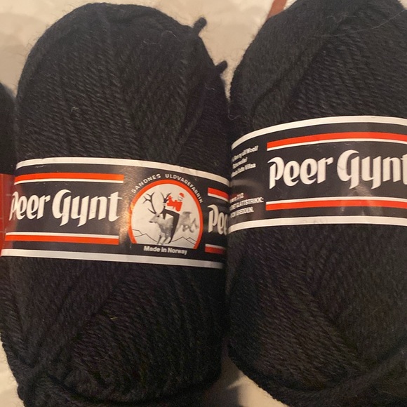 NWT & Vintage 16 Skeins Peer Gynt, Pingouin & Rauma 100% Wool - Picture 3 of 6